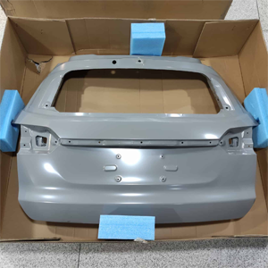 Tiggo-8-Pro-درب-صندوق